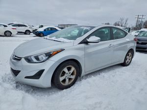 Hyundai Elantra SE 1.8L 4 2015