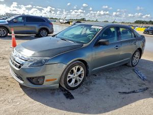 Ford Fusion SE 2.5L 4 2011