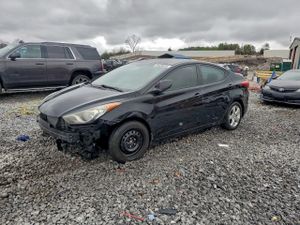 Hyundai Elantra GLS 1.8L 4 2013