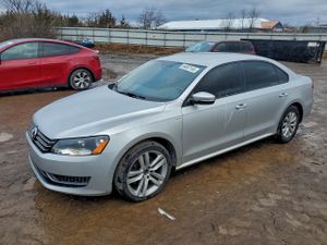 Volkswagen Passat S 1.8L 4 2015