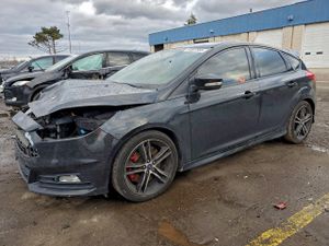 Ford Focus ST 2.0L 4 2015
