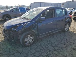 Nissan Versa S 1.8L 4 2012
