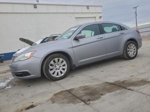 Chrysler 200 LX 2.4L 4 2013