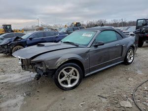 Ford Mustang GT 4.6L 8 2003