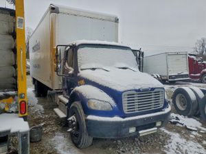 Freightliner Business Class M2 106 MEDIUM DUTY 6.7L 6 2011