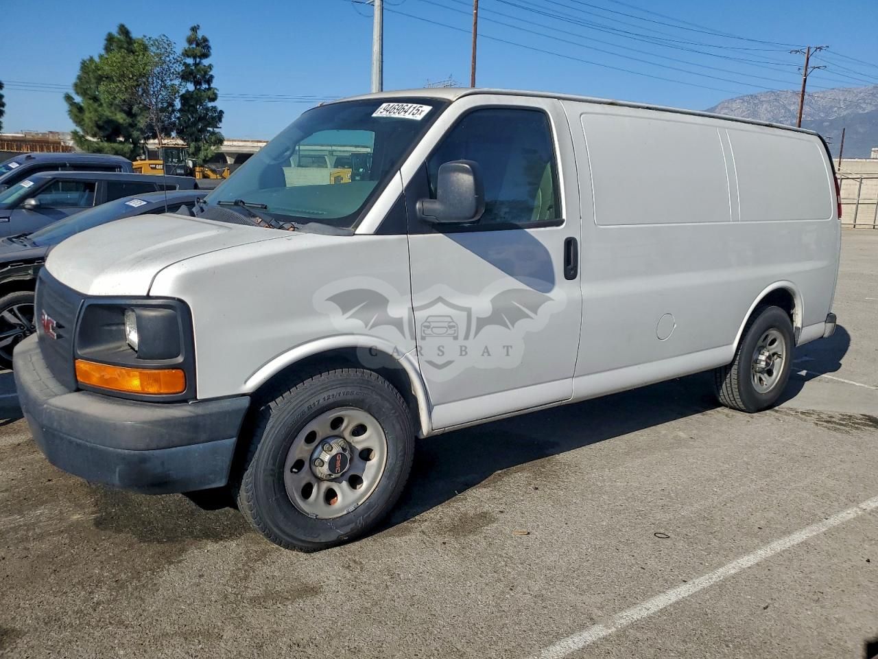 GMC Savana G1500 4.3L 6 2013