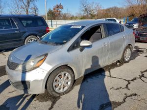 Kia Rio LX 1.6L 4 2013