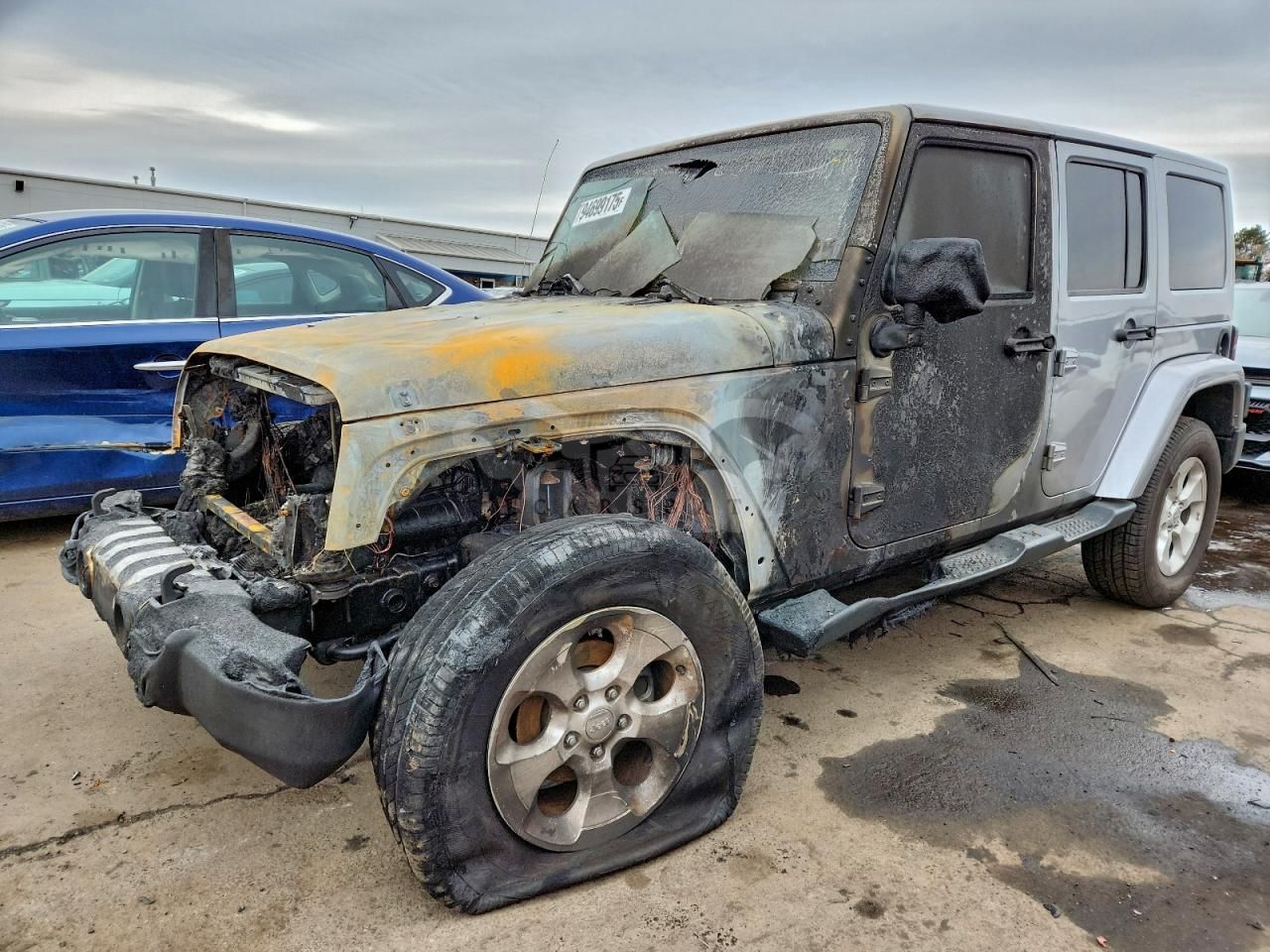 Jeep Wrangler SAHARA 3.6L 6 2015
