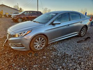 Hyundai Sonata SPORT 2.4L 4 2015