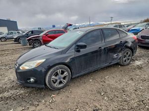 Ford Focus SE 2.0L 4 2012