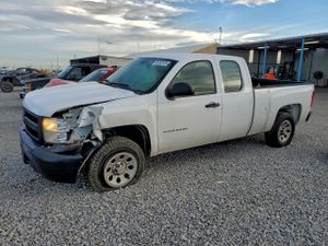Chevrolet Silverado 1500 C1500 4.8L 8 2011