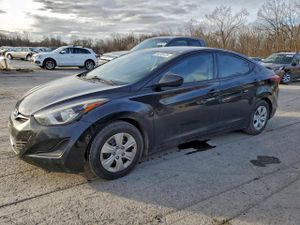 Hyundai Elantra SE 1.8L 4 2016