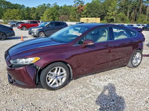 Ford Fusion SE 2.5L 4 2013