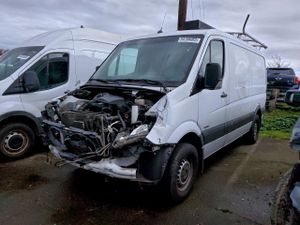 Freightliner Sprinter 2500 2.1L 4 2015