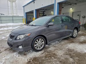 Toyota Corolla BASE 1.8L 4 2010