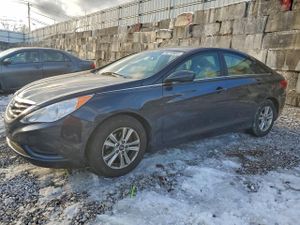 Hyundai Sonata GLS 2.4L 4 2013