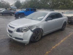 Chevrolet Malibu LS 2.4L 4 2010