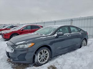 Ford Fusion SE 2.0L 4 2019