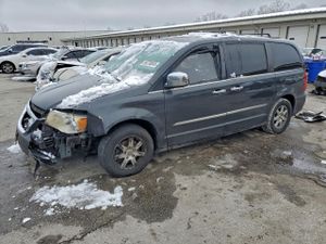 Chrysler Town & Country TOURING 3.6L 6 2012