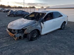 Toyota Camry L 2.5L 4 2013