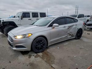 Ford Fusion SE 2.5L 4 2014
