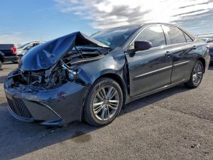 Toyota Camry LE 2.5L 4 2015