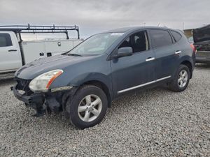 Nissan Rogue S 2.5L 4 2013