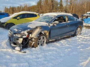 Audi A5 TECHNIK 2.0L 4 2015