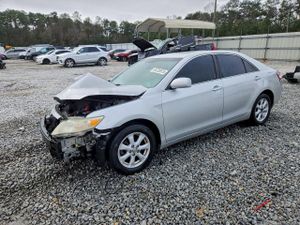 Toyota Camry BASE 2.5L 4 2011