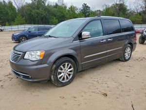 Chrysler Town & Country LIMITED PLATINUM 3.6L 6 2015