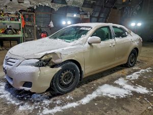 Toyota Camry BASE 2.5L 4 2010