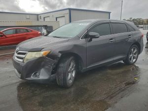 Toyota Venza LE 3.5L 6 2015