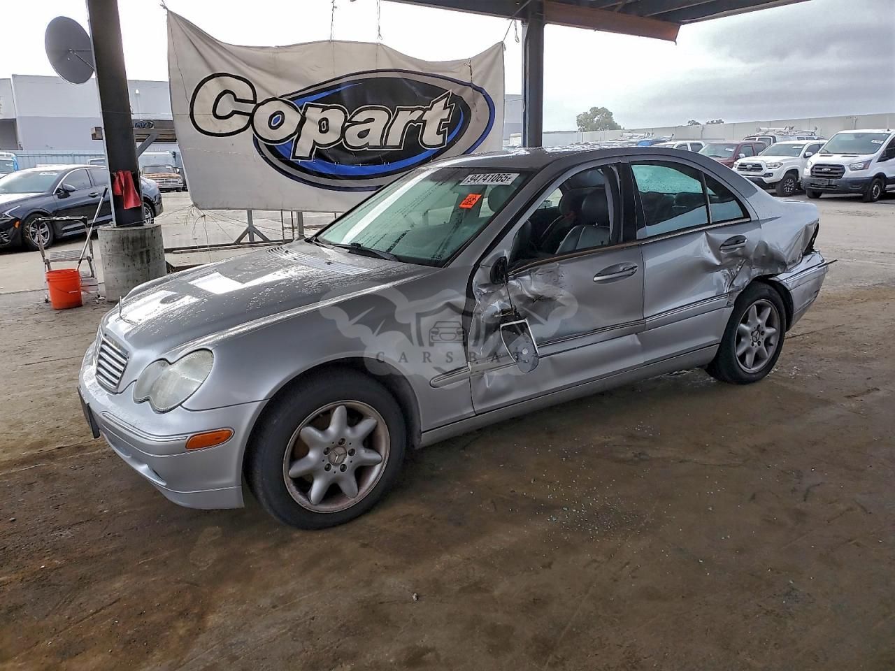Mercedes-Benz C 240 2.6L 6 2003