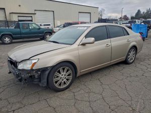 Toyota Avalon XL 3.5L 6 2006