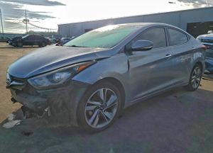 Hyundai Elantra SE 1.8L 4 2015