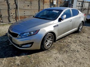 Kia Optima LX 2.4L 4 2013