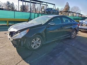 Hyundai Sonata GLS 2.4L 4 2014