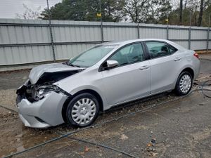 Toyota Corolla L 1.8L 4 2015