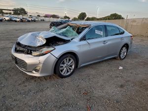 Toyota Avalon BASE 3.5L 6 2013