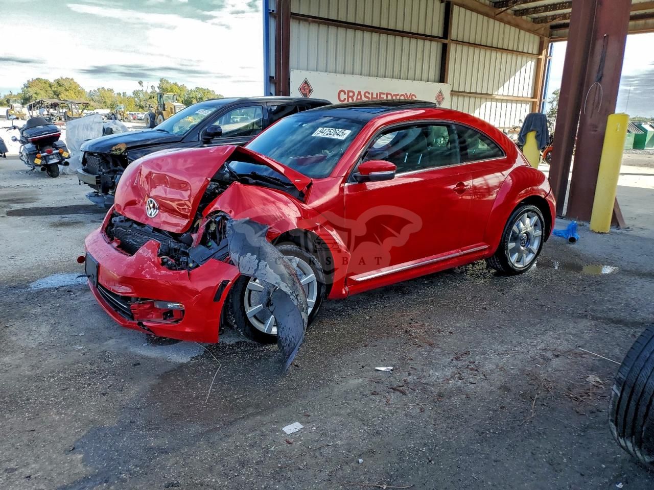 Volkswagen Beetle 2.0L 4 2013