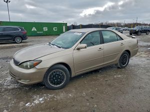 Toyota Camry LE 2.4L 4 2002