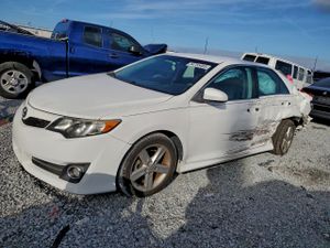 Toyota Camry L 2.5L 4 2013