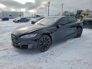 Tesla Model S 2015
