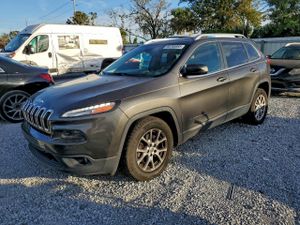 Jeep Cherokee LATITUDE 2.4L 4 2015