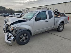 Nissan Frontier KING CAB SE 4.0L 6 2010
