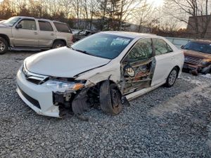 Toyota Camry L 2.5L 4 2014