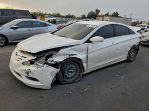Hyundai Sonata GLS 2.4L 4 2011