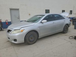 Toyota Camry BASE 2.5L 4 2010