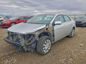 Toyota Corolla BASE 1.8L 4 2013