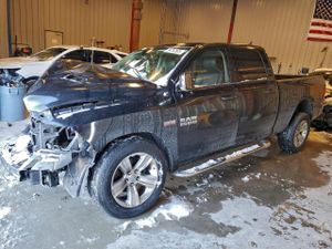 RAM 1500 SPORT 5.7L 8 2014